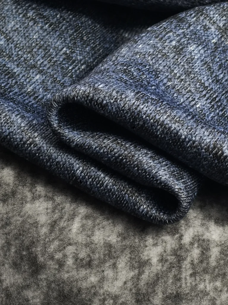 Sweater Fleece detail image 4